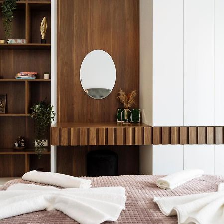 Cozy Special Pallady Apartament With Garden & Courtyard Boekarest Buitenkant foto