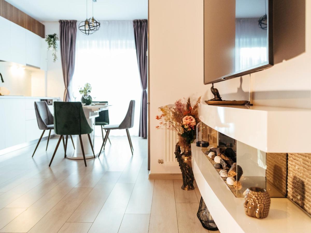 Cozy Special Pallady Apartament With Garden & Courtyard Boekarest Buitenkant foto