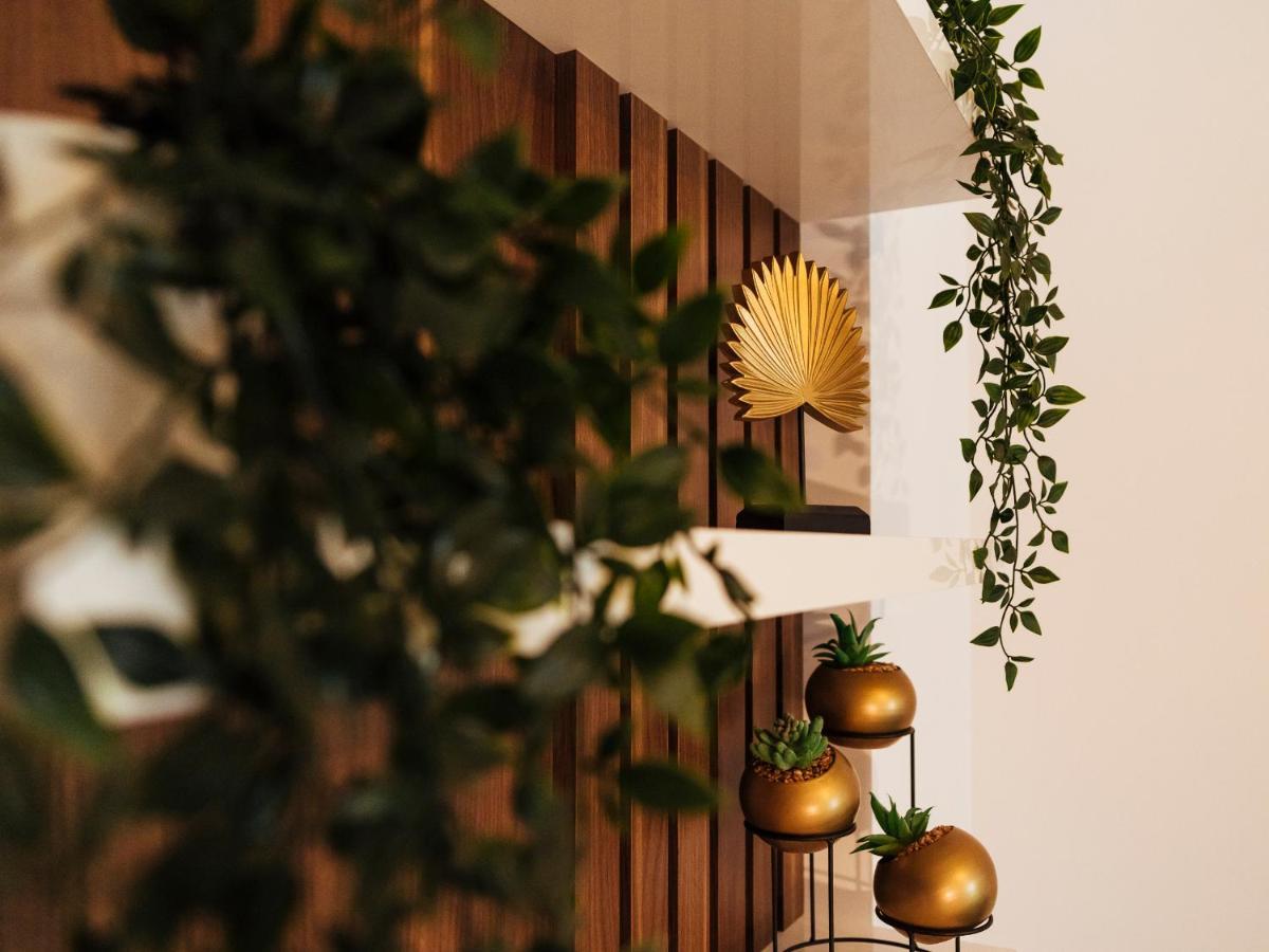 Cozy Special Pallady Apartament With Garden & Courtyard Boekarest Buitenkant foto