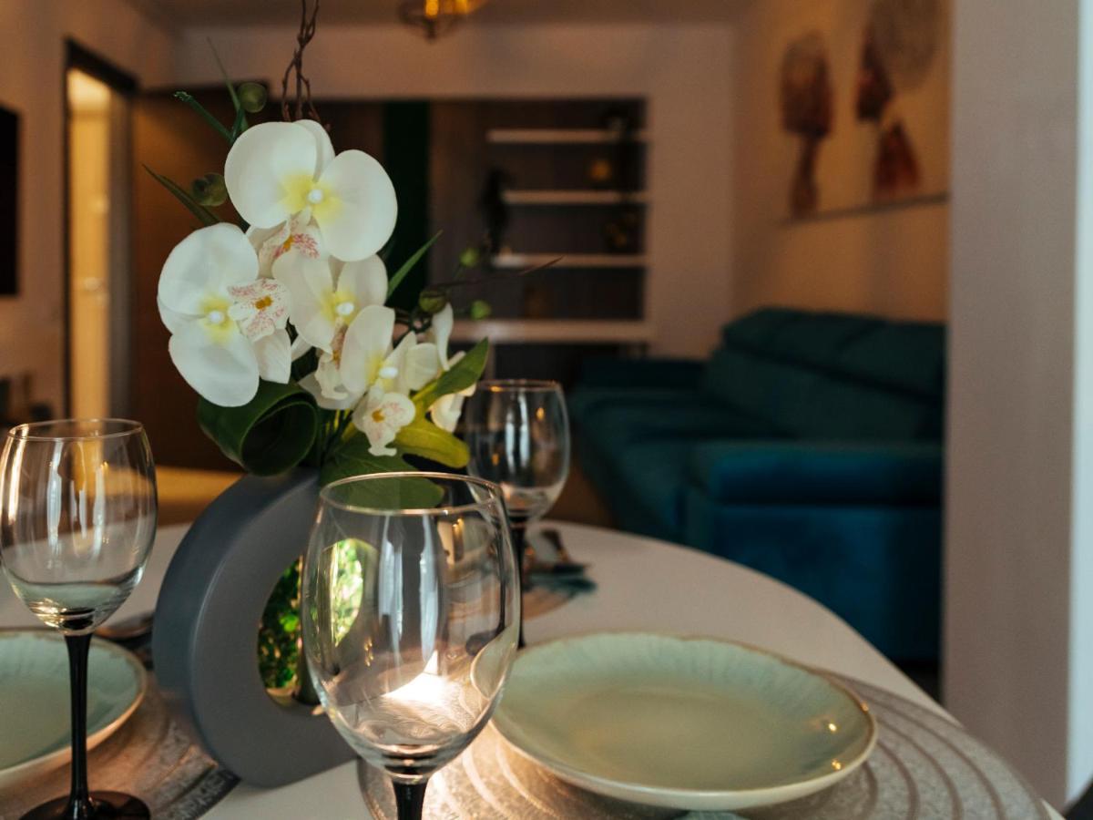 Cozy Special Pallady Apartament With Garden & Courtyard Boekarest Buitenkant foto