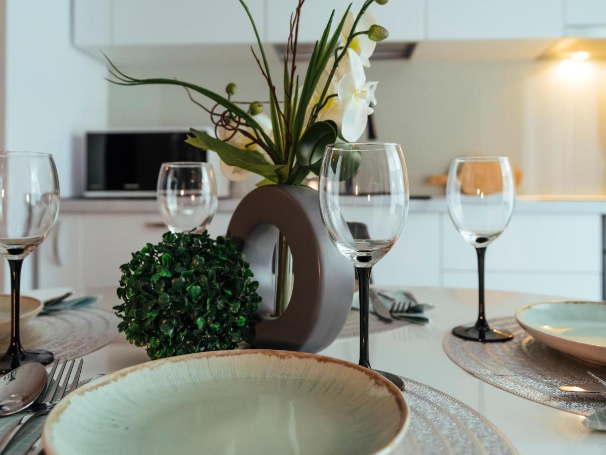 Cozy Special Pallady Apartament With Garden & Courtyard Boekarest Buitenkant foto