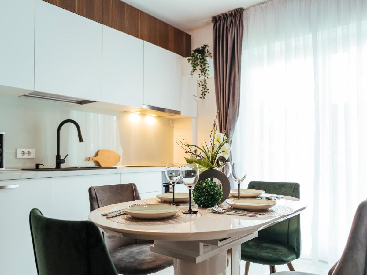 Cozy Special Pallady Apartament With Garden & Courtyard Boekarest Buitenkant foto